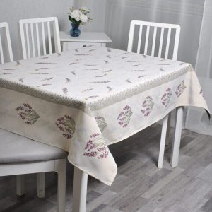 Staltiesė Levandų laukas