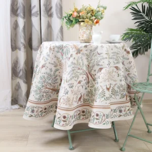 Apvali staltiesė William Morris Rojus žemėje