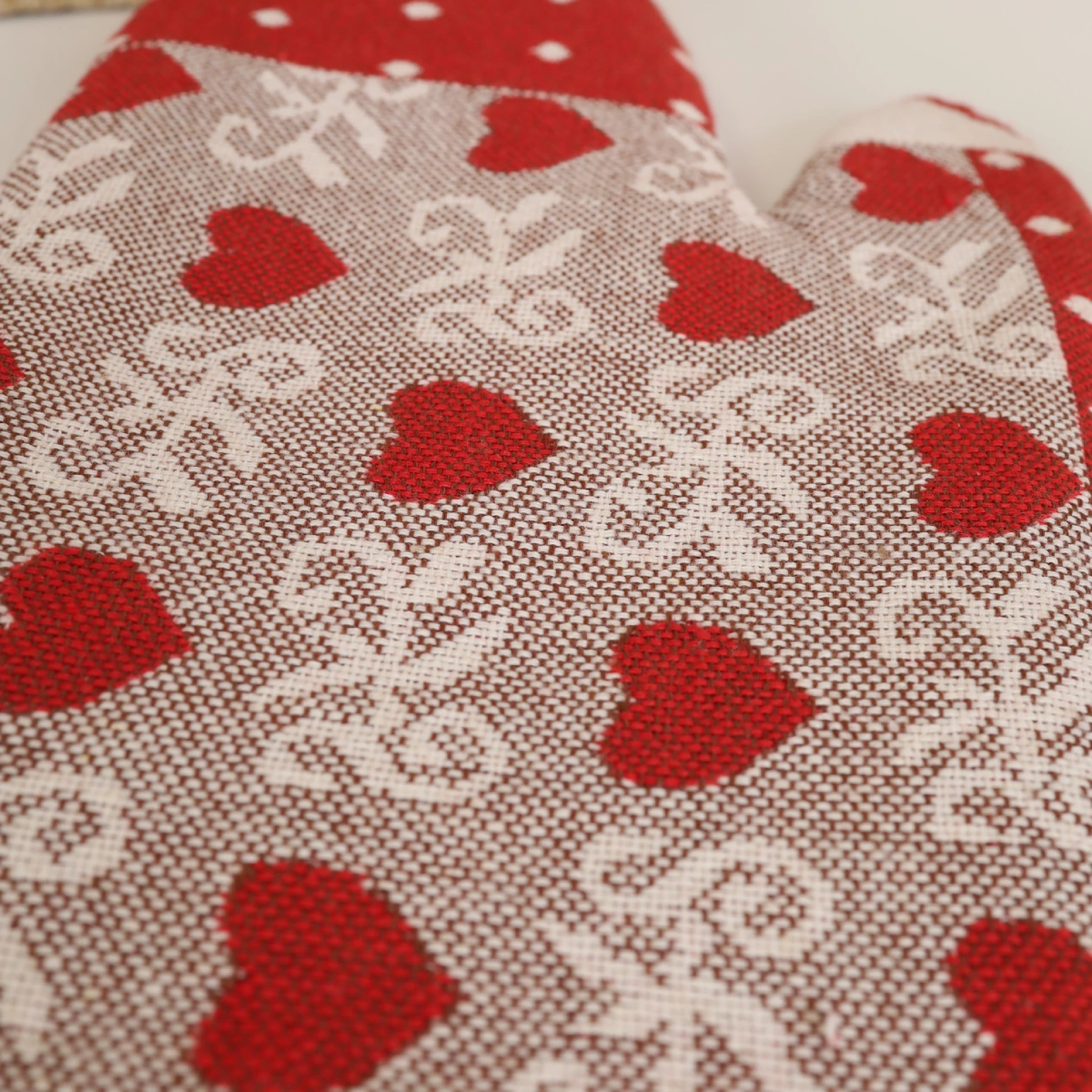 Virtuvinė pirštinė Raudonos širdys