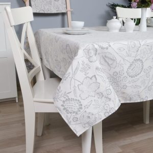 Staltiesė Pilkos gėlės