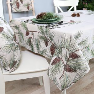 Staltiesė Pušų pasaka