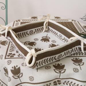 Duoninė rudos tulpės, namų valgamojo dekoras