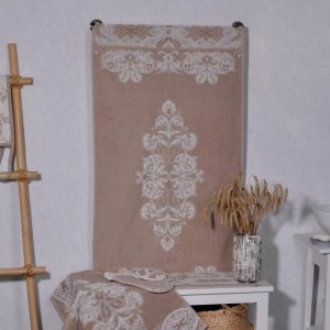 Vonios rankšluostis Stilizuota verpstė