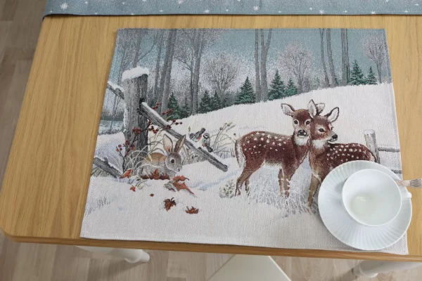 Kalėdinė stalo servetėlė Žiemos Idilė - Image 2