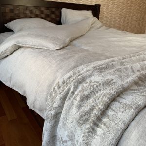 Minkštinto lino antklodės užvalkalas su sagomis