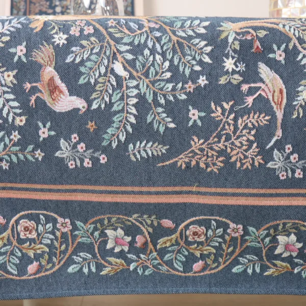 Stalo takelis William Morris Rojus žemėje 2