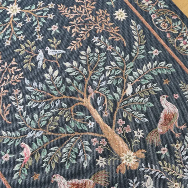 Stalo takelis William Morris Rojus žemėje 2