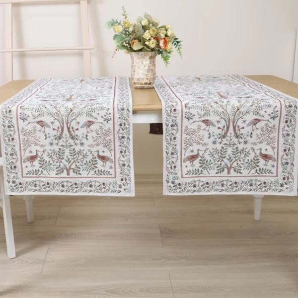 Stalo takelis William Morris Rojus žemėje