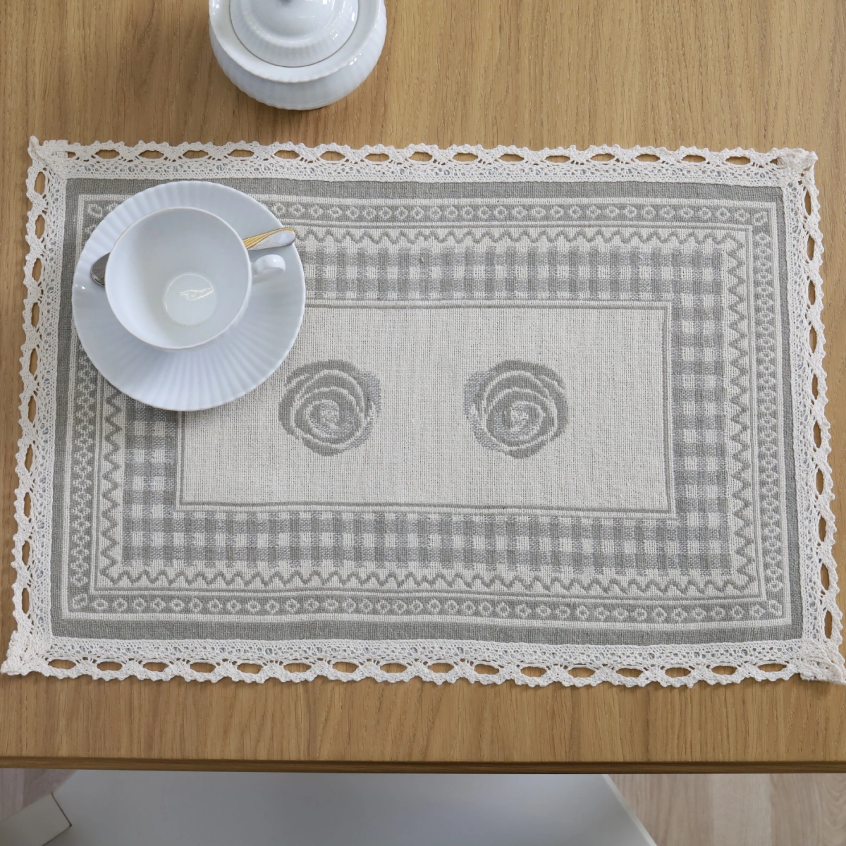 Medvilninių stalo servetėlių rinkinys Rožės