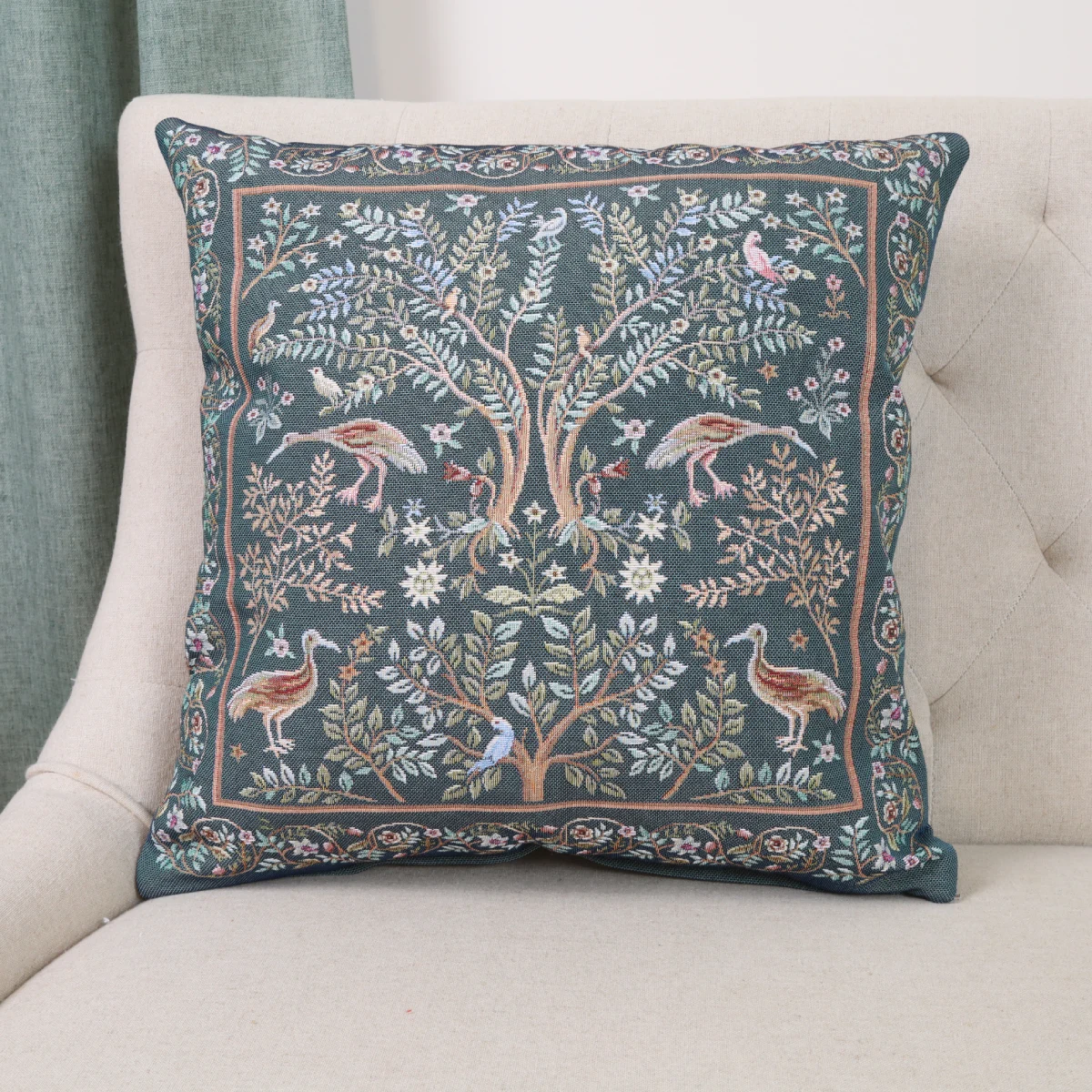 Dvipusis pagalvės užvalkalas William Morris Rojus žemėje (žalia)