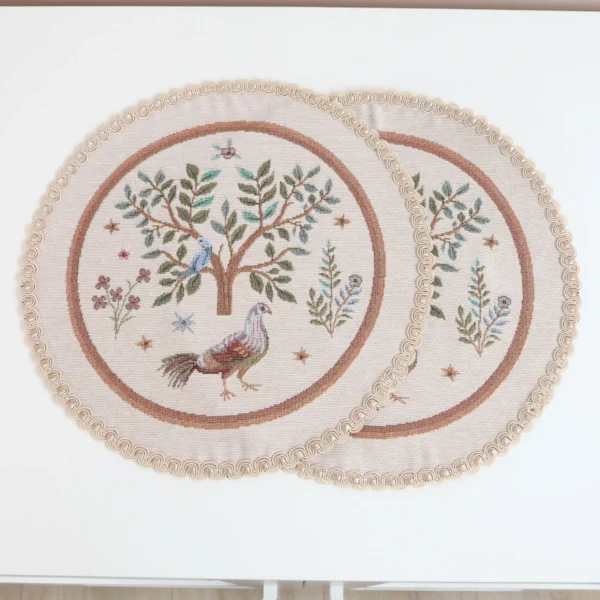 Apvali stalo servetėlė William Morris Rojus žemėje