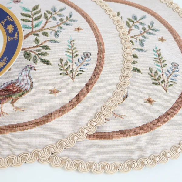 Apvali stalo servetėlė William Morris Rojus žemėje