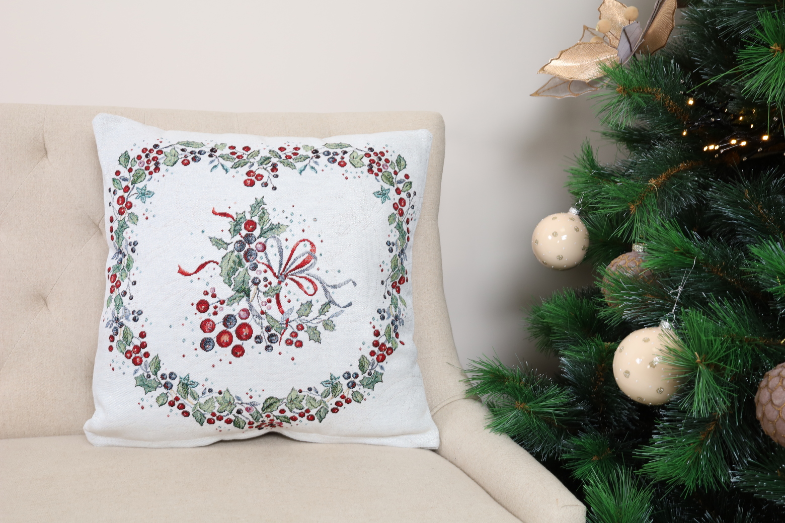 Dvipusis pagalvės užvalkalas Uogos (blizgus) - Image 4