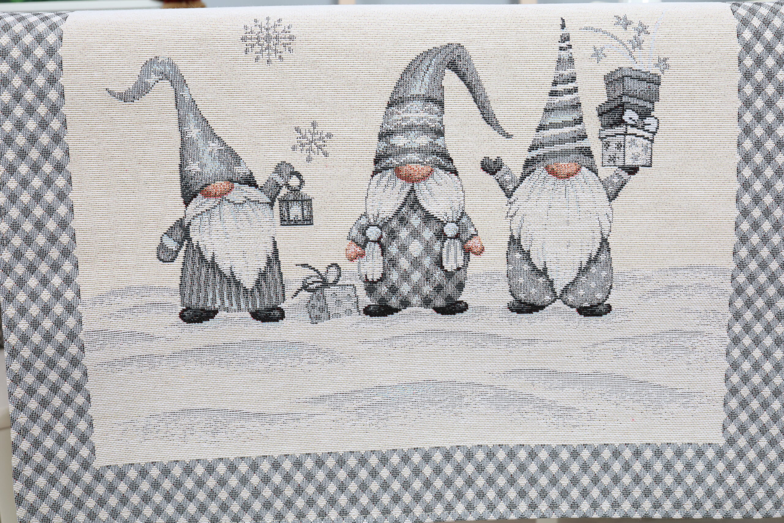 Kalėdinis stalo takelis Nykštukų draugystė - Image 3