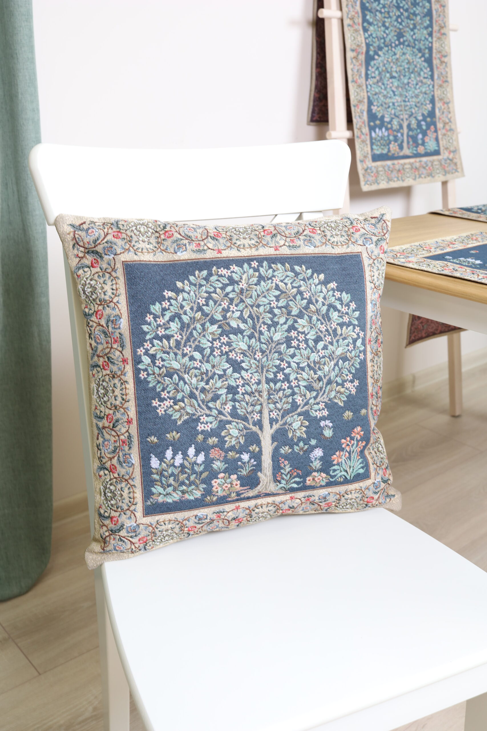 Dvipusis pagalvės užvalkalas Baroko gėlės - Image 4