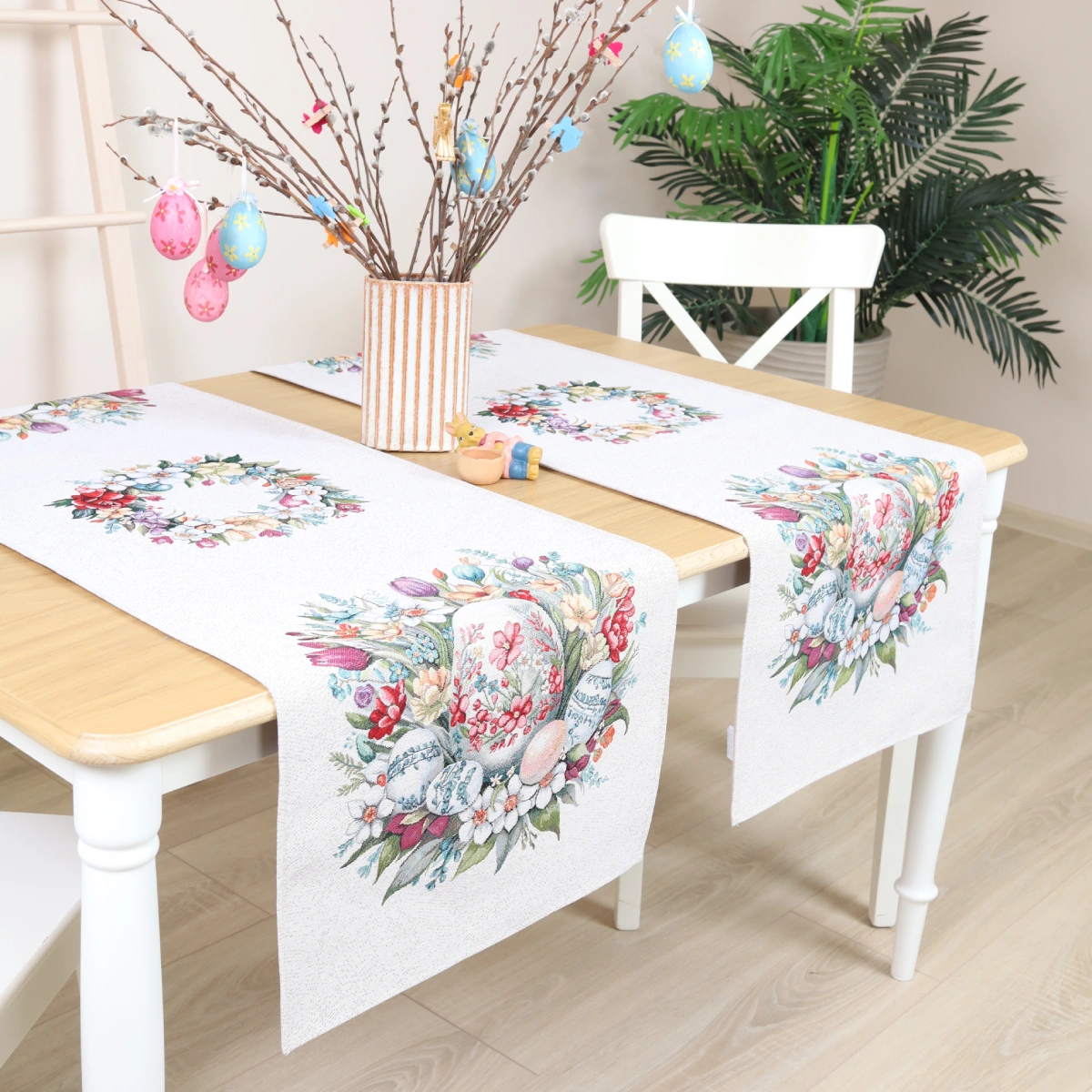 Gobeleninis stalo takelis Pavasario margučiai