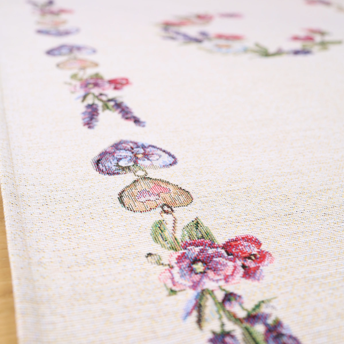 Stalo takelis Provanso romantika